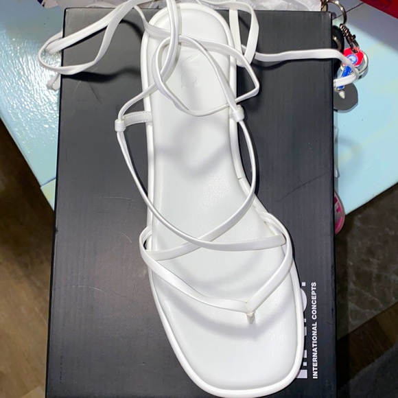 INC LACE UP SANDAL (WHITE) sz 10 - Picture 1 of 11